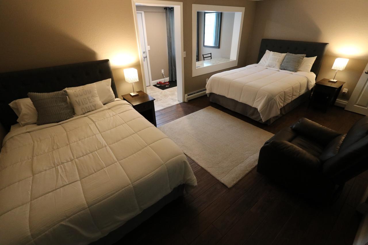 Brimley Motel Suites Εξωτερικό φωτογραφία